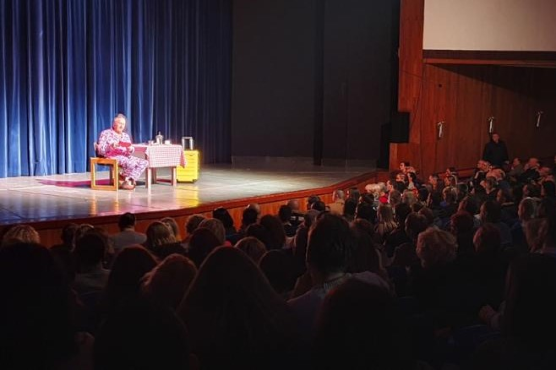 Hit predstava 'Kakva ti je žena, takav ti je život' gostuje u Šibeniku!