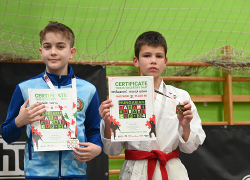 Fotografija 2 - Karataši KK Okit popeli se na pobjedničko postolje u Mađarskoj