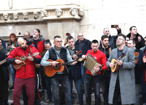 Predizborni hitovi sa šibenske scene: Kosa mi se na glavi diže i strašno me ljuti...