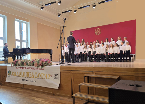 Fotografija 4 - Zbor 'Zdravo maleni' na međunarodnom natjecanju osvojio tri nagrade