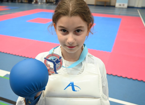 Fotografija 5 - Pirovački karataši osvojili šest medalja na međunarodnom natjecanju
