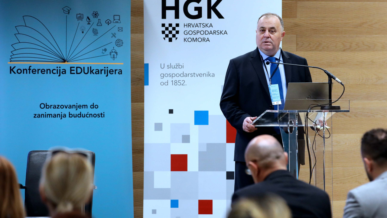 Porazno istraživanje HGK: 38 posto hrvatskih tvrtki nema budžet za edukaciju zaposlenika