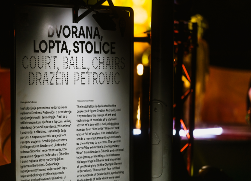 Fotografija 2 -  Rad posvećen Draženu Petroviću predstavljen na Tuškancu