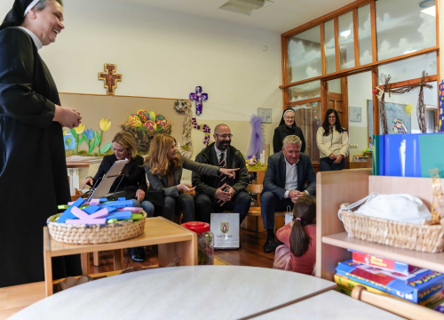 Fotografija 4 - Gradonačelnik Burić posjetio Dječji vrtić Brat Sunce