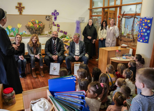 Fotografija 5 - Gradonačelnik Burić posjetio Dječji vrtić Brat Sunce