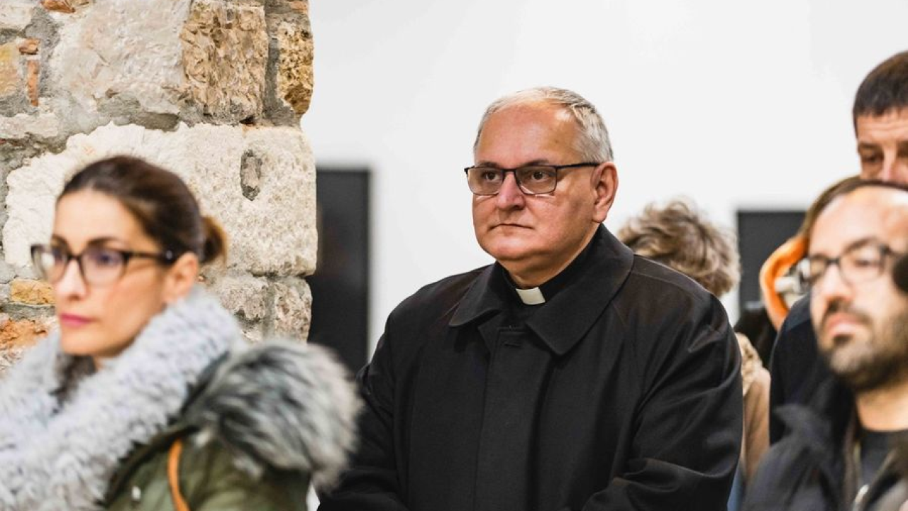 Uskrsna čestitka biskupa Rogića