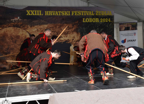 Fotografija 8 - U župi Sv. Ane u Loboru i čuvari Kristova groba iz Mirlovića