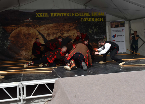 Fotografija 9 - U župi Sv. Ane u Loboru i čuvari Kristova groba iz Mirlovića