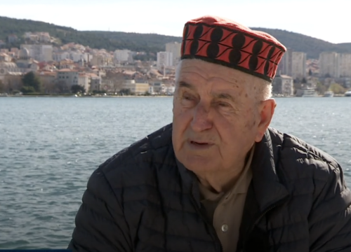 Nekadašnji stolar i pomorac Marijan Gostijanović spaja svoje dvije ljubavi