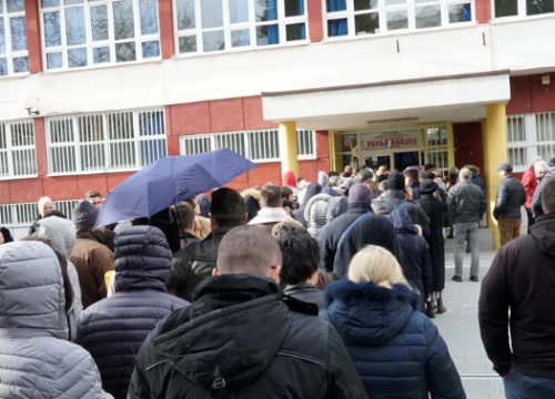 Poznat broj biračkih mjesta, manje ih je nego prije četiri godine