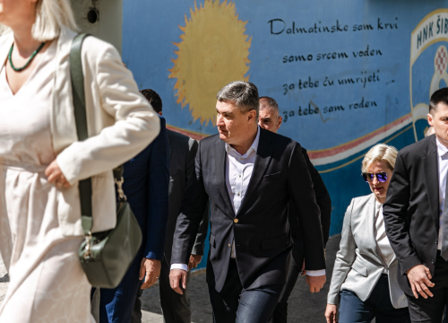 Fotografija 7 - Zoran Milanović u Industrijsko-obrtničkoj školi: 'Slične škole u Zagrebu izgledaju otužno, kao olupine'