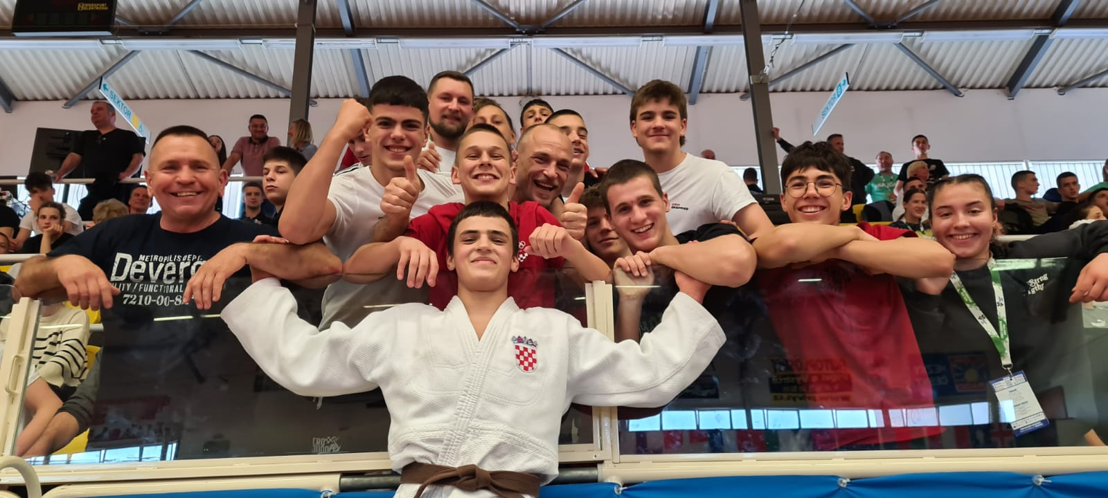 Filip Knez na Europskom kadetskom kupu osvojio brončanu medalju