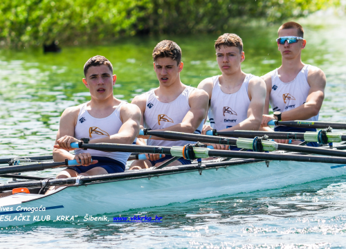 Veslačima Krke na jakoj međunarodnoj regati u Zagrebu zlato, srebro i tri bronce