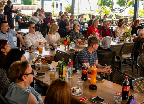 Fotografija 3 - Rijeke pravde u Šibeniku: 'U srijedu HDZ šaljemo daleko od naših novaca, daleko od krađe. Ne trebaju Hrvatskoj ni Orban ni Vučić'