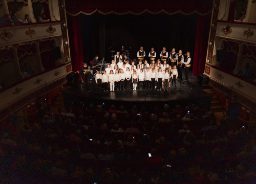 Fotografija 3 - Klapa Sebenico u HNK Šibenik održala koncert za pamćenje: 'Predivna večer i to u našem gradu'