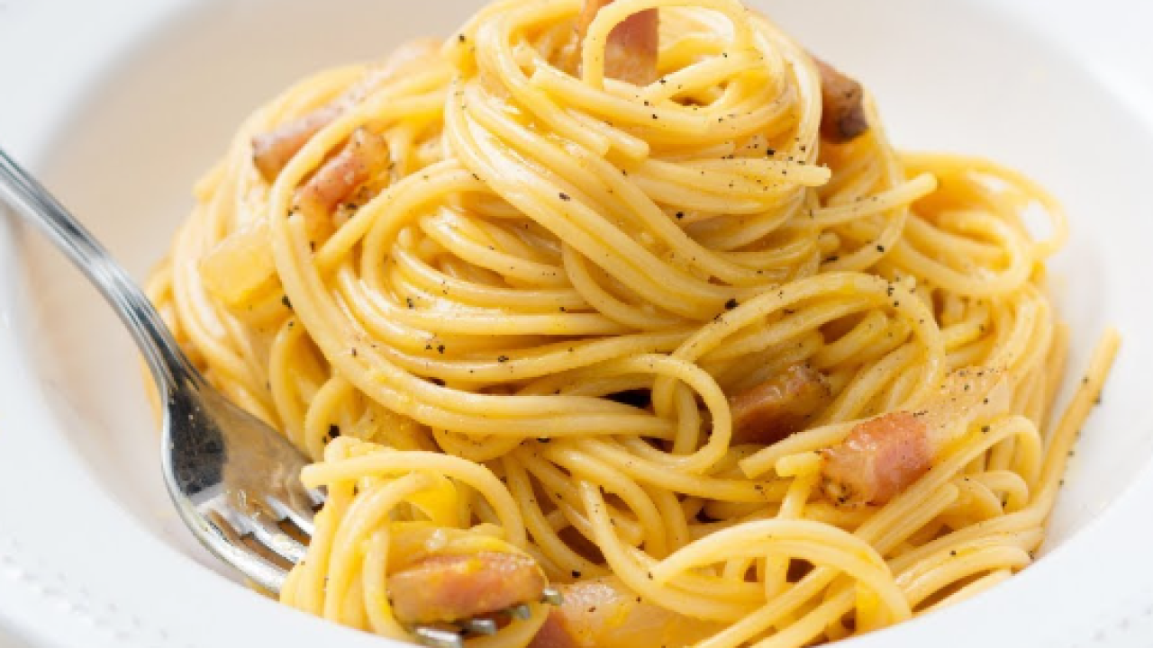 Od carbonare do francuske salate: Pet jela koja mnogi rade potpuno pogrešno