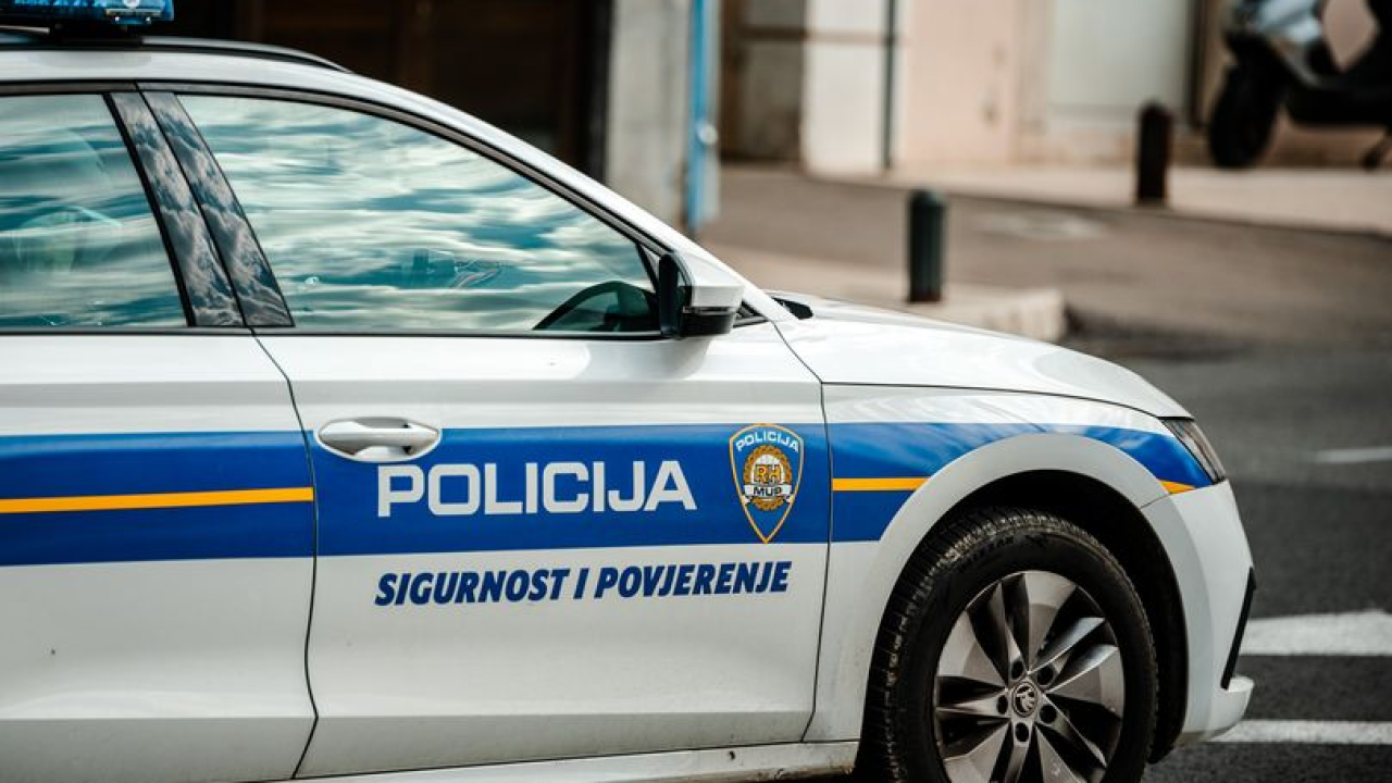 Provaljeno u dva stana u Šibeniku: Lopovi odnijeli novac i nakit