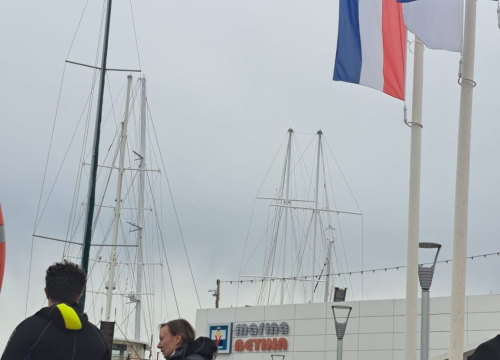 Fotografija 6 - Održana akcija čišćenja podmorja na području Marine Betina