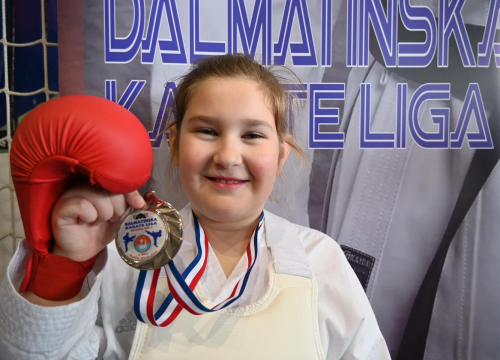 Fotografija 22 - Borci KK 'Okit' Vodice iz Ploča se vratili sa 17 zlata, 9 srebra i 4 bronce