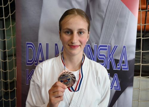 Fotografija 14 - Borci KK 'Okit' Vodice iz Ploča se vratili sa 17 zlata, 9 srebra i 4 bronce