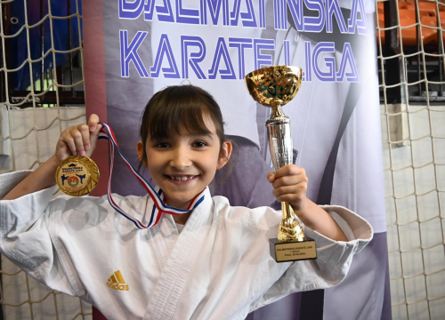 Fotografija 7 - Borci KK 'Okit' Vodice iz Ploča se vratili sa 17 zlata, 9 srebra i 4 bronce