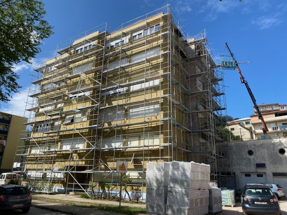 Tvrtka STAMBENO KOMUNALNO d.o.o. uz pomoć EU projekta uspješno je obnovila sedam zgrada!