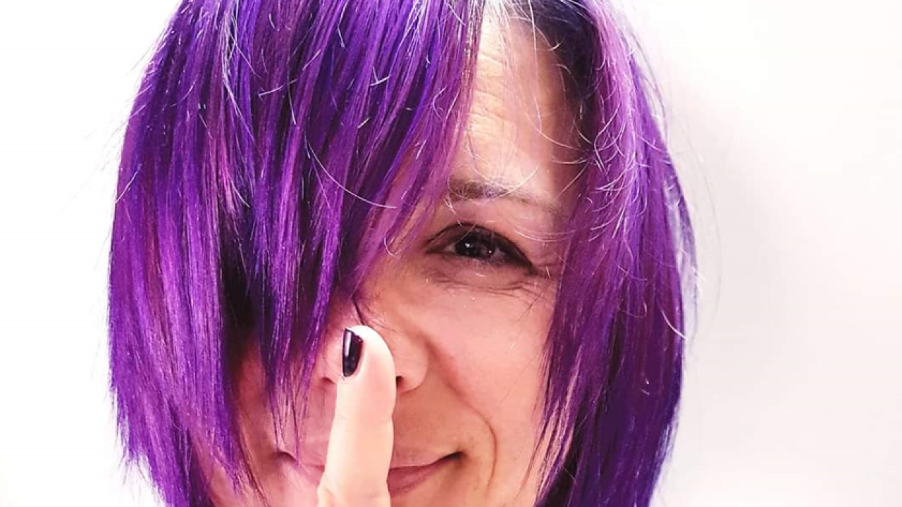 Nakit šibenske dizajnerice Sanje Kljajić nosi i Dino Jelusić