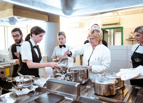 Fotografija 7 - Ručak su nam skuhali korisnici 'Kamenčića' i učenici turističke škole, bilo je odlično