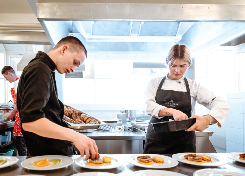 Fotografija 15 - Ručak su nam skuhali korisnici 'Kamenčića' i učenici turističke škole, bilo je odlično