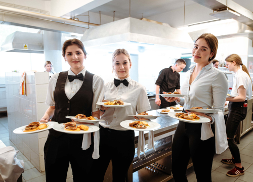 Fotografija 19 - Ručak su nam skuhali korisnici 'Kamenčića' i učenici turističke škole, bilo je odlično