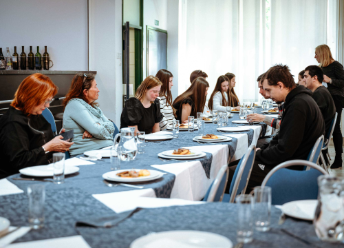 Fotografija 20 - Ručak su nam skuhali korisnici 'Kamenčića' i učenici turističke škole, bilo je odlično