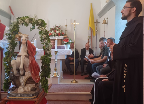 Fotografija 6 - U Rupama proslavljen blagdan sv. Jure, novaci s Visovca nosili kip sveca