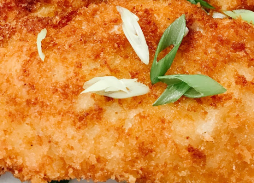 Trik za najfinija pohana pileća prsa