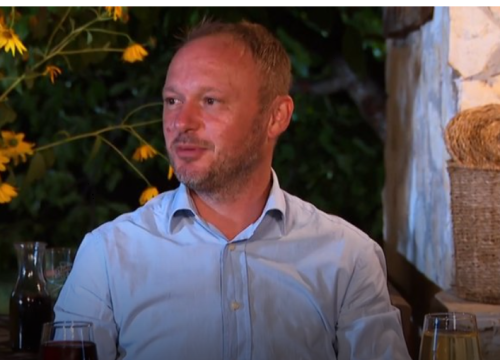 Fotografija 2 - Florijan na svom imanju u Rupama oduševio ekipu telećim jetricama