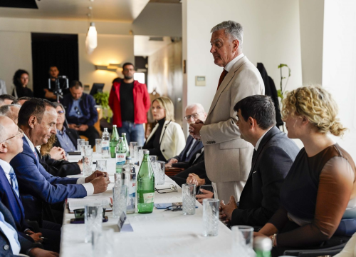 Fotografija 3 - Izaslanstvo albanskog grada Pogradeca u službenom posjetu Šibeniku