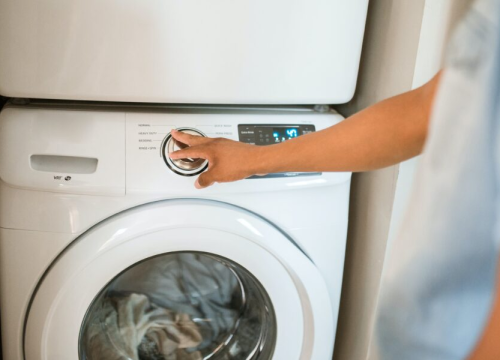 Rublje izlazi iz perilice kao ispeglano, samo stavite jednu stvar u bubanj