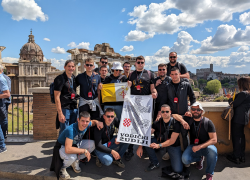 Fotografija 11 - Vodički žudije na hodočašću u Vatikanu, prisustvovali su i audijenciji s papom