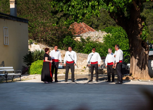 Fotografija 3 - Otvoren 13. Sajam agro-turizma u Skradinu: Izlaže 140 OPG-ova i obrtnika