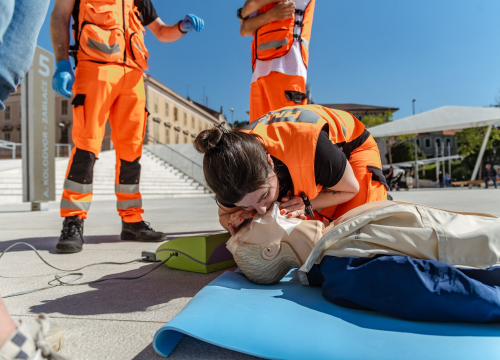 Fotografija 10 - Nacionalni dan hitne službe: Na Poljani prikazali kako se obavlja rana defibrilacija