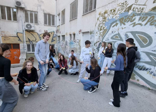 Fotografija 14 - Uskoro tiskanje priručnika o okolišnim temama na kojemu rade i šibenski učenici