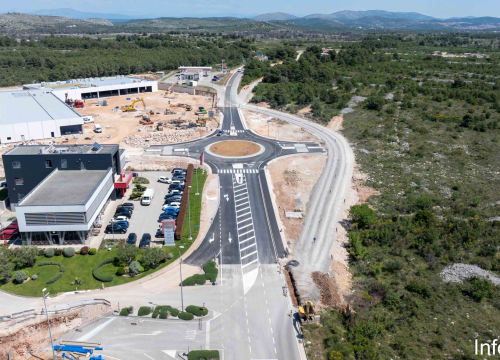 Fotografija 2 - Otvoren za promet novi rotor kod pumpe u Vodicama