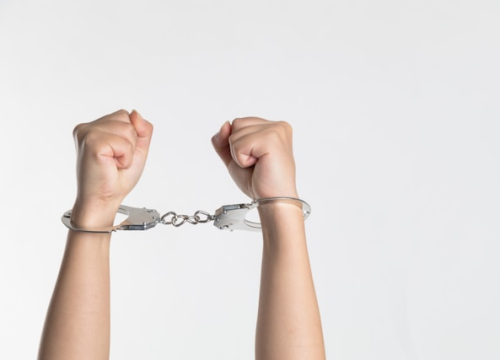 Afera 'Geodetski': Zbog mita od 39 tisuća eura i pametnog sata uhićen pomočnik ministrice