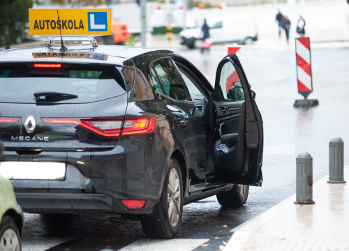 Bolji od ostatka zemlje: 62 posto Kninjana iz prve položi završni ispit vožnje u autoškoli