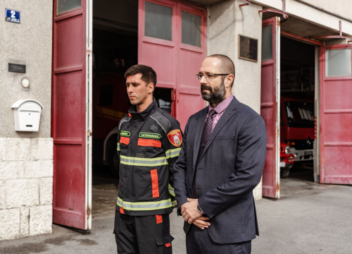 Fotografija 3 - Polaganjem vijenaca ispred vatrogasnog doma obilježen sv. Florijan