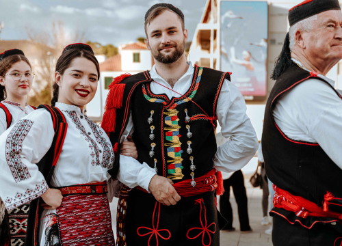 Fotografija 5 - Šibenikom prošlo više od 300 članova kulturnih društava, nošnjama oduševili prolaznike