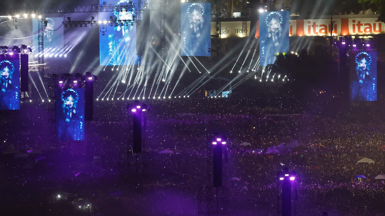 Madonna na Copacabani organizirala besplatan koncert, došlo 1,6 milijuna ljudi