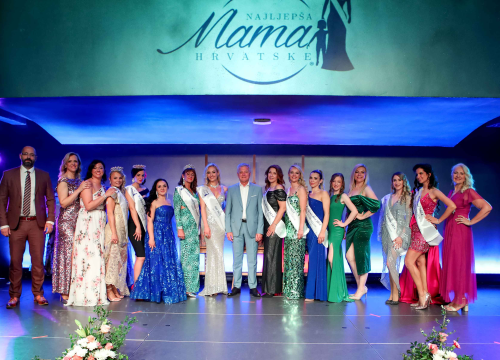 Fotografija 5 - U Arsenu izabrane Najljepše mame Hrvatske, Šibenčanka Anđela osvojila lentu za fotogeničnost