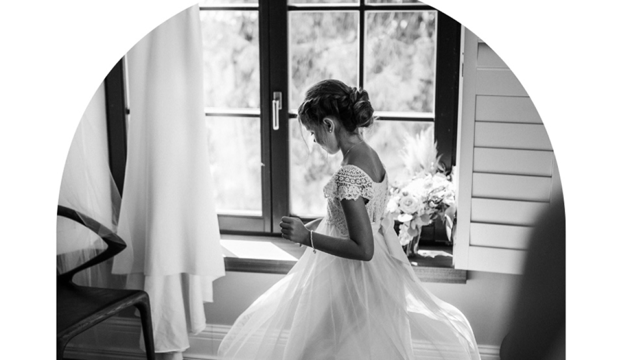 Šibenska fotografkinja Sanja Lydia u knjižnici predstavlja izložbu 'Izađi mala'