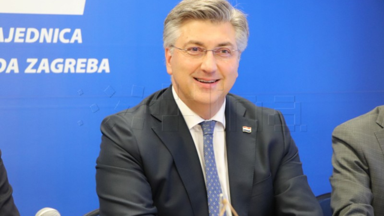 Plenković: Sutra razgovori s manjinama i Domovinskim pokretom, već imamo 76 ruku
