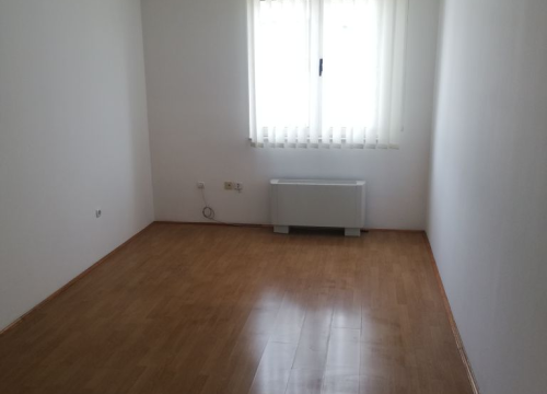 Fotografija 13 - Iznajmljuje se atraktivan uredski prostor u Šibeniku!